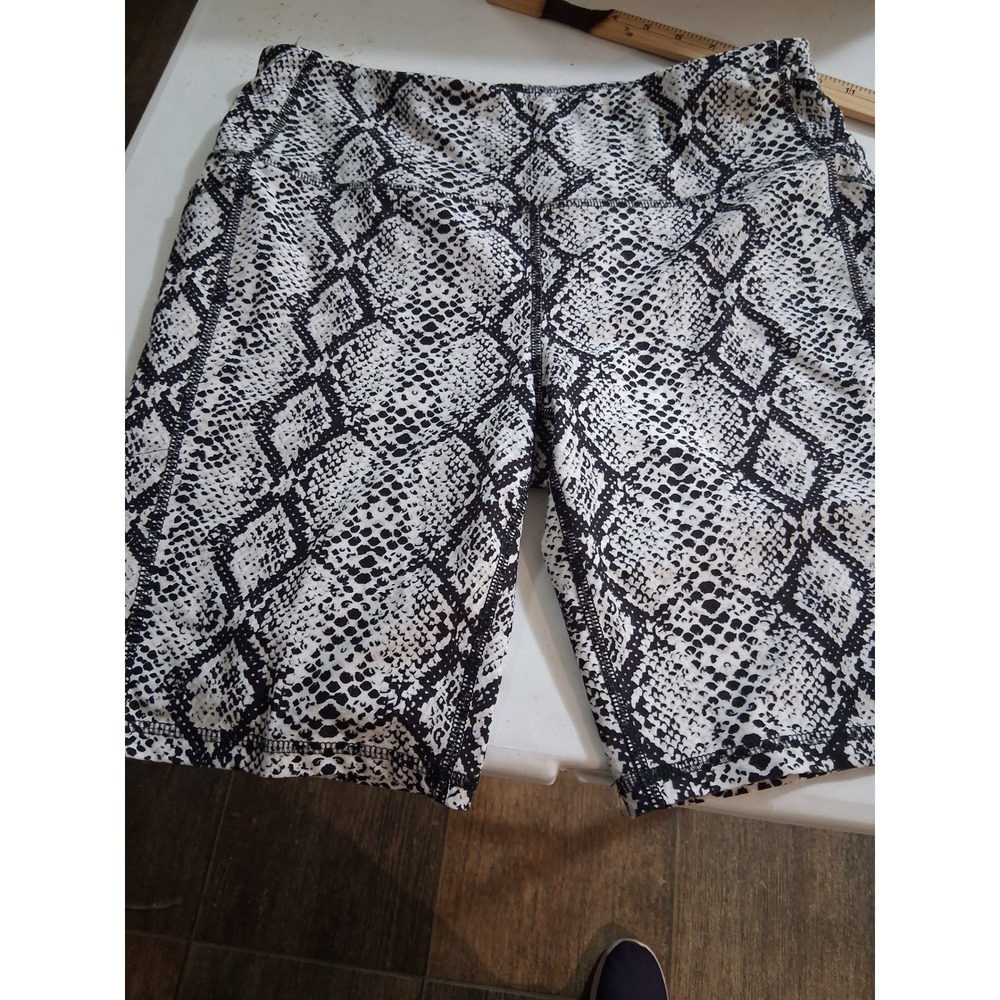 DSG Womens Snakeskin Print High Rise Bike Shorts Black White Size L Activewear